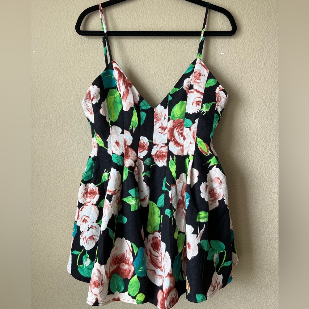 San Joy Cup Of Tea floral print romper